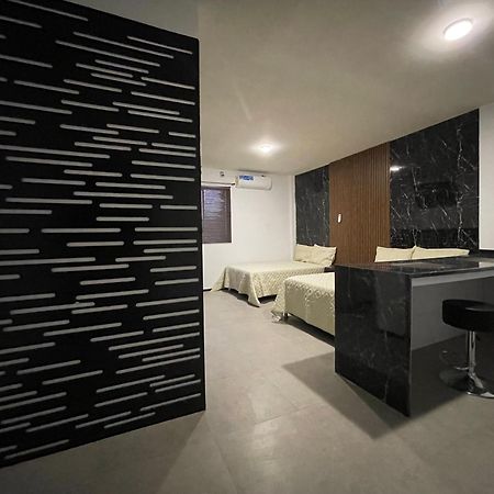 Apartamentos Aeropuerto سيوداد خواريز المظهر الخارجي الصورة