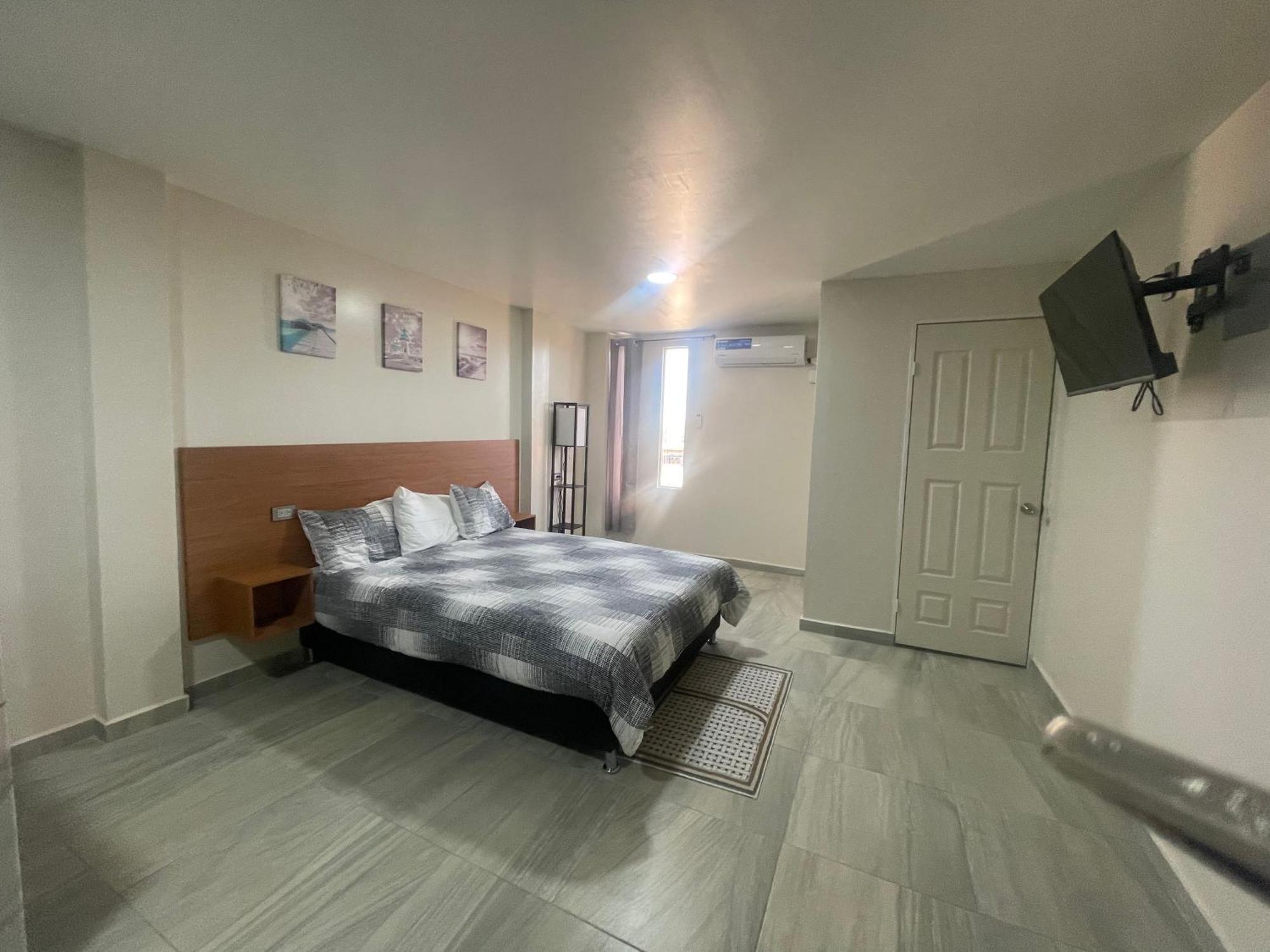 Apartamentos Aeropuerto سيوداد خواريز المظهر الخارجي الصورة